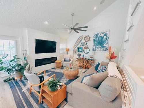Horton Shores Apartment | LaLa`s Luxury Beach House