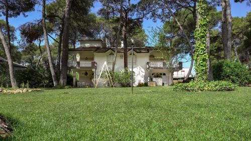 Castellaneta Marina House | LamaisonBlanche