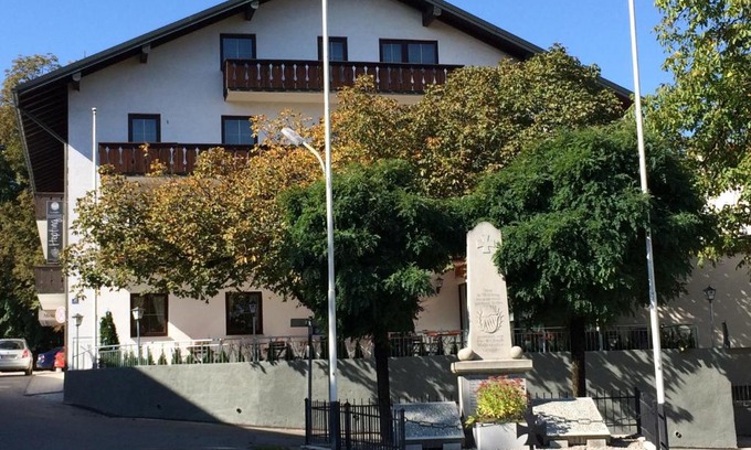 Massenhausen Hotel | Landgasthof Hepting