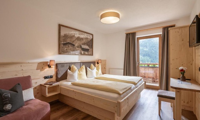 Brandberg Apartment | Landhaus Christina