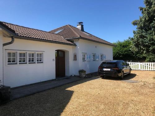 Henri-Chapelle Apartment | Landhaus Sylvia in Eupen, Terrasse , Garten & Nähe zum Hohen Venn
