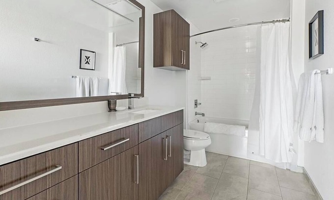 Dupont Apartment | Landing at Elevate at Pena Station - 2 Bedrooms in Denver International Airport