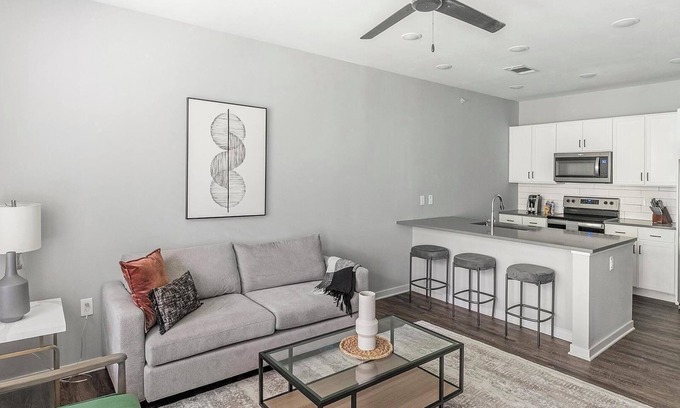 Madison Apartment | Landing at FarmHaus - 1 Bedroom in Huntsville