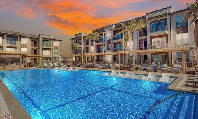 Austin Apartment | Landing at The Haywood - 1 Bedroom in Slaughter Creek