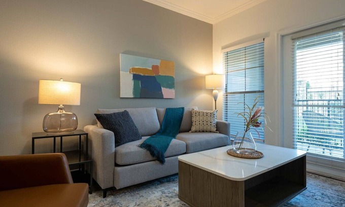 Park Ridge Apartment | Landing | Beautiful 1BD, Pool, Courtyard
