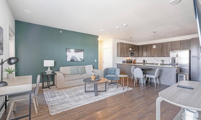 Stone Oak Apartment | Landing | Beautiful 2BD, Gym, Game Room