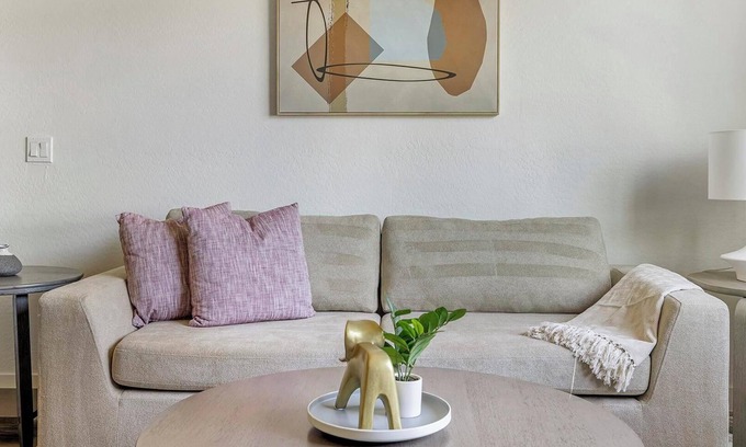 Maryvale Village Apartment | Landing | Chic 1BD, Yoga Studio, Pool