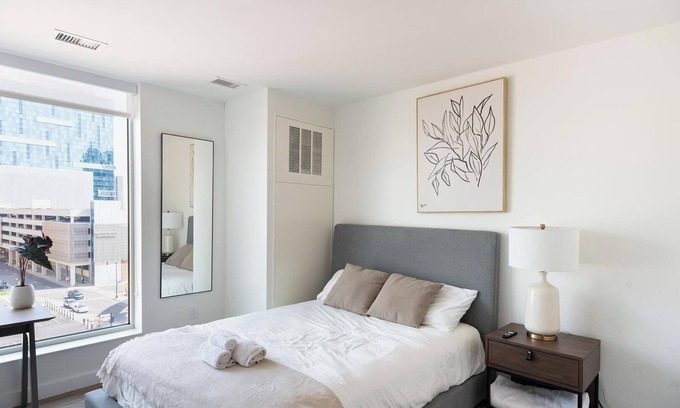 Greektown Historic District Apartment | Landing | Incredible Studio, Clubhouse, Gym