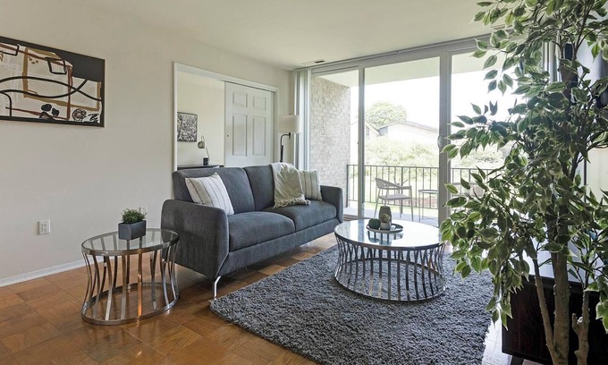 Greenbelt Apartment | Landing | Modern 1BD, Pool, Gym