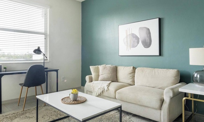 Eastwood Village Apartment | Landing | Stylish 2BD, Gym, Rooftop Lounge