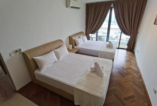 Tanjung Bungah Apartment | Landmark Stunning High Floor Coast View Studio #Netflix #Fast Wifi