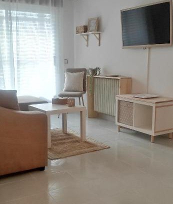 La Adrada Apartment | Larga 43/1
