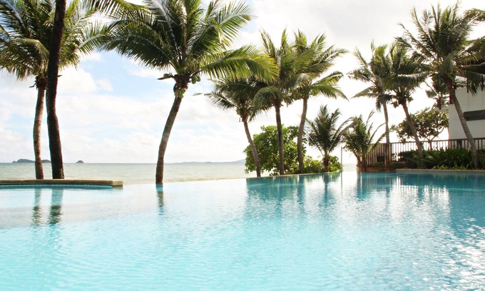 Chakphong Condo | Large 3 Bedrooms, 2 Baths Beachfront Condominium with Private Beach