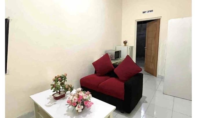 Cilandak House | Large and Cheap Family Guesthouse in Graha Permata Kota