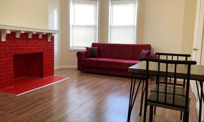 Weequahic Apartment | Large and private 3 bedroom and 1 bathroom apartment near Newark International Airport EWR and New York City