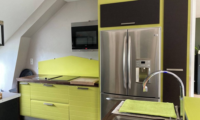 Bec-de-Mortagne Apartment | Large apartment for 4 with 2 bedrooms