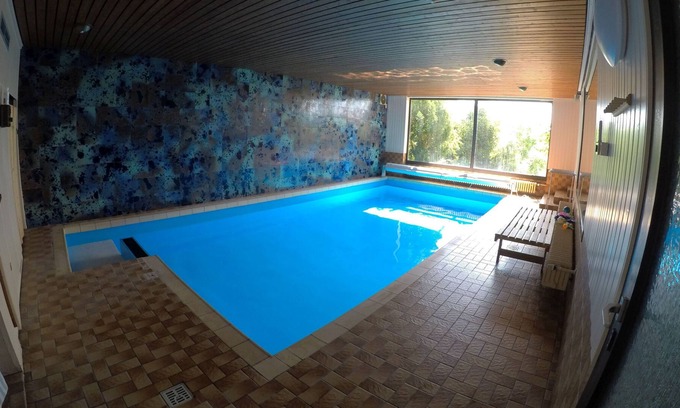 Altmorschen House | Large holiday house with pool and sauna for 8 (-10) people in the middle Fulda valley