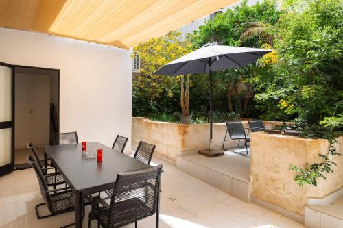 San Tumas Apartment | Large Home with Private Garden