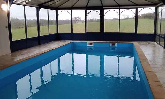 Chemire-en-Charnie Cottage | Large house with private pool, 7 bedrooms and countryside views