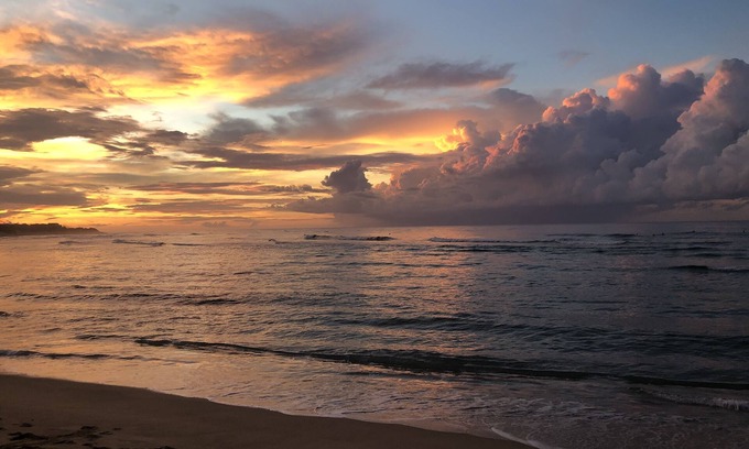 Aguacate House | Large House minutes from the beach!