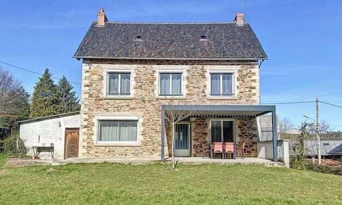 Druelle Balsac House | Large house with 5 bedrooms in the countryside