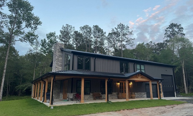 Jasper House | Large Living minutes from Lake Sam Rayburn