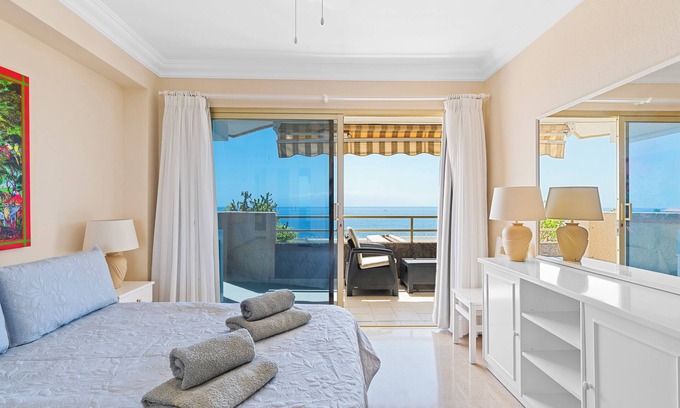 Guia de Isora Apartment | Large terrace, ocean view, spacious apartment located within 5 min of the beach