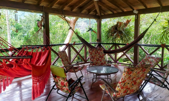Fredonia House | las Gitanas, en Medio de Colores, Paisajes Maravillosos y Animales de Granja
