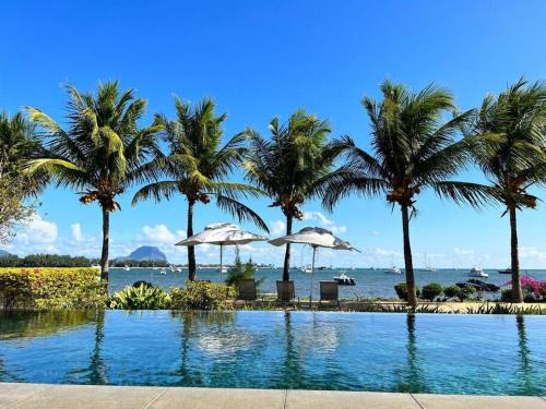 Grande Riviere Noire Apartment | Latitude Luxury Seafront Suite