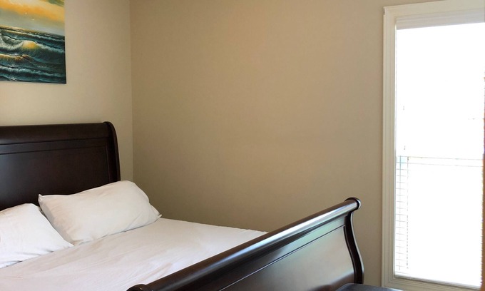 Golden Grove House | Laurels Walnut Cove
