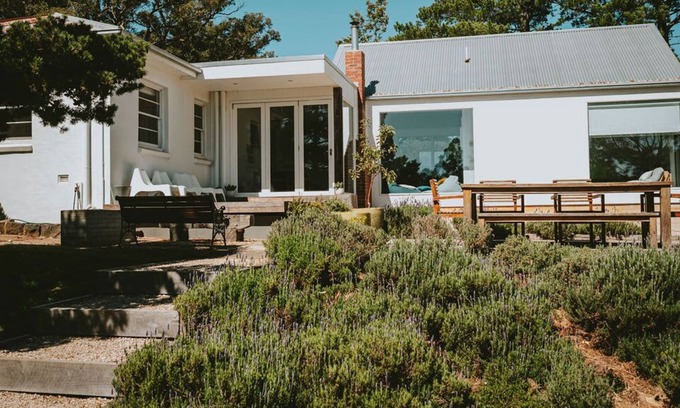 Lauriston House | Lauriston Park Summar