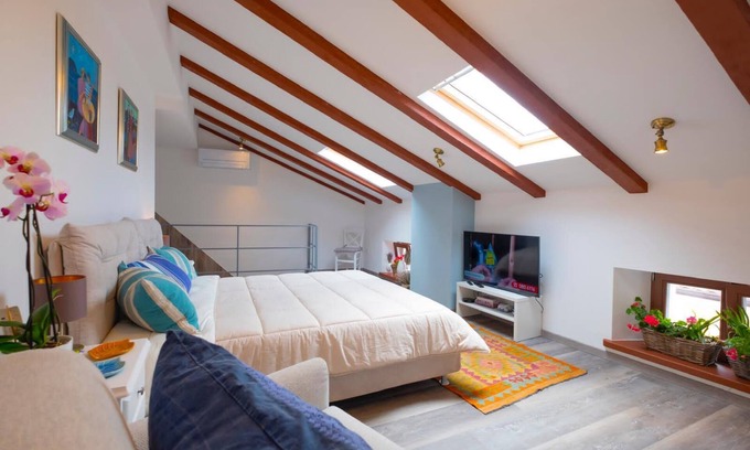 Izola House | Lavanda Duplex With Separate Entrance in the Center of Izola