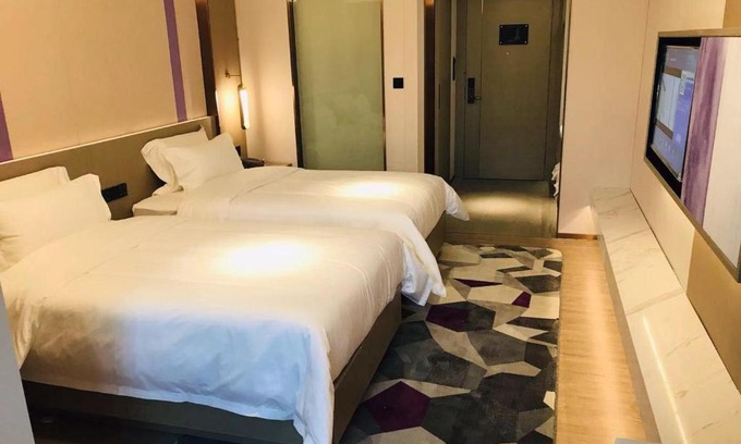 Xiangzhou District Hotel | Lavande Hotel National Sun Yat-sen University, Zhuhai