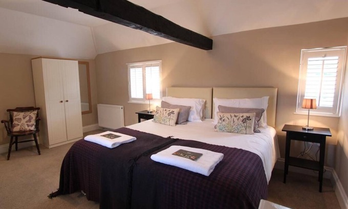 Charlton Apartment | Lavant at Woodstock Suites