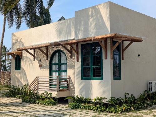 Berakit Cabin | LAWA Bintan Berakit Village Cottage
