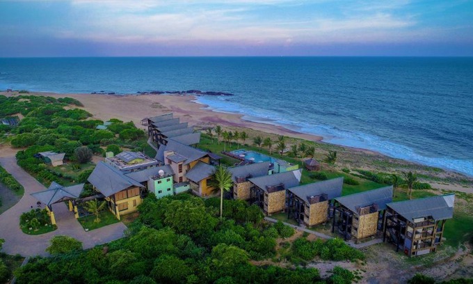Palatupana Resort | Laya Safari Resorts & Spa