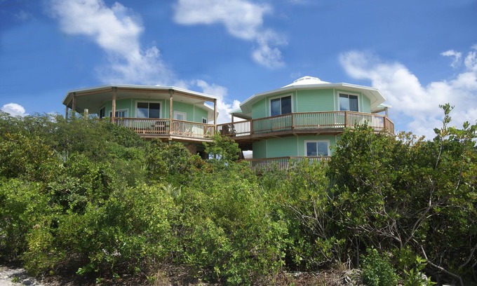 Staniel Cay Villa | Layin' Low includes one golf cart/villa with water views