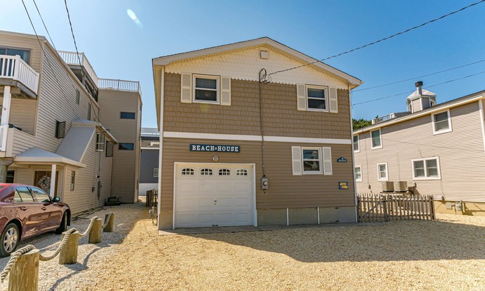 Holgate House | LBI Home in Holgate - 2 Homes from the Beach!