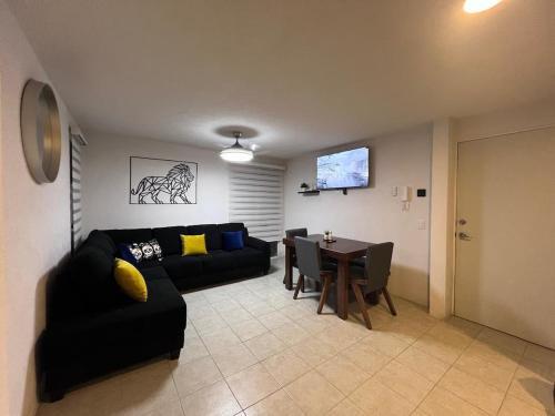 San Pedro Tlaquepaque Apartment | León