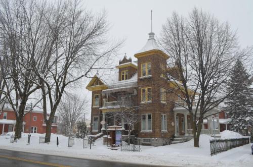 Mauricie Bed & Breakfast | Le 100 St-Laurent