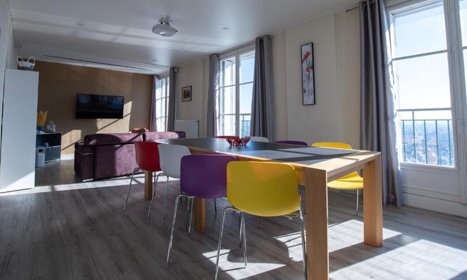 Centre Ville Apartment | Le 360 TOUR PERRET 19eme PANORAMA 4 ETOILES