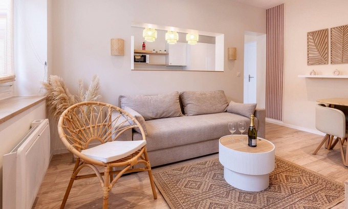 Malo-les-Bains Apartment | Le Balinais - Avec Sauna et Balnéo