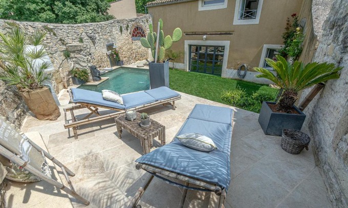 Calvisson House | Le Baratier - Demeure de charme Sauna & Piscine