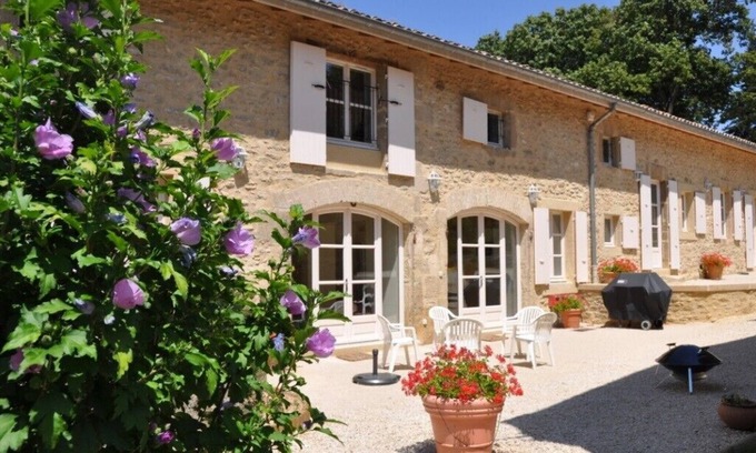 Divajeu House | Le Bassin, charming and elegant holiday home for 6 p., at the gates of Provence
