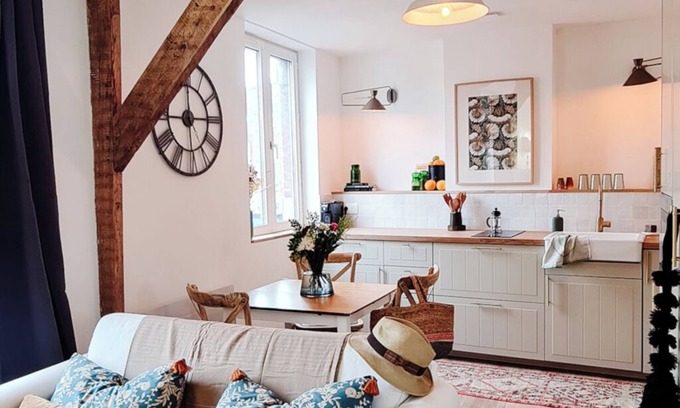 Armentieres Apartment | Le Beffroi" : Appartement Cosy en Cœur de Ville