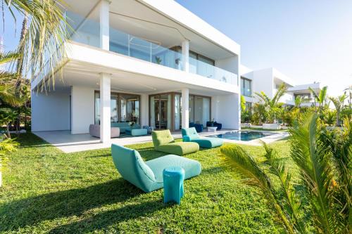 Mnar Villa | LE BLEU RESORT