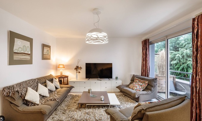 Alphonse Guerin Apartment | Le Bonnet Rouge - Appartement 2 chambres avec parking
