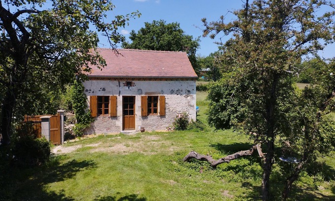 Cesset House | Le Bouchat: quiet cottage in the middle of the bocage, ideal for decompression