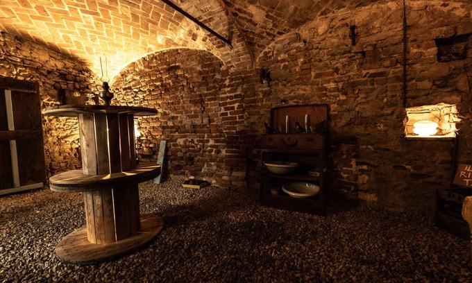 Strevi House | "Le calendule relax home &wine" Whirlpool and wine cellar for romantic aperitifs