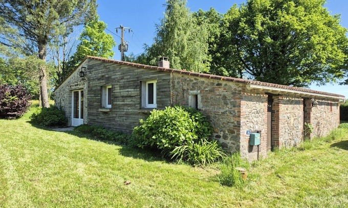 Les Herbiers House | Le Cellier gîte nature 6 pers 10 min du Puy du Fou